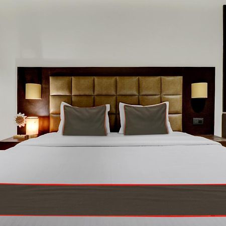 Collection O Mount N Woods Hotel Nainital Ngoại thất bức ảnh