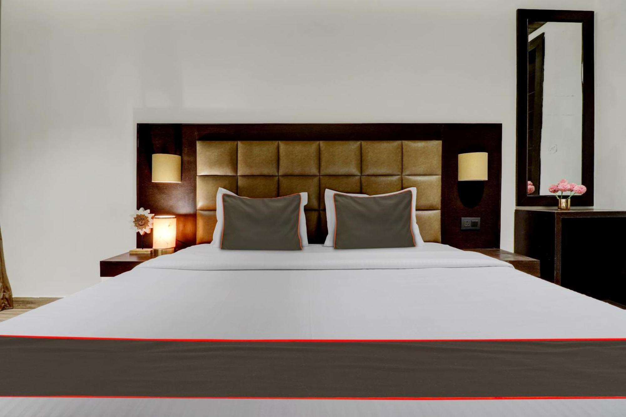Collection O Mount N Woods Hotel Nainital Ngoại thất bức ảnh